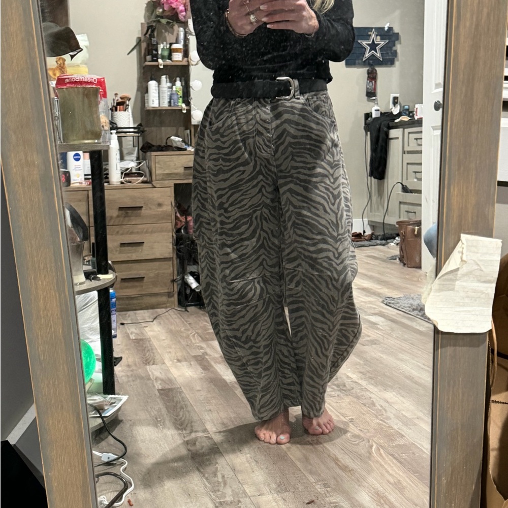 Listicle Zebra Print Flare Pants - Black and Gray